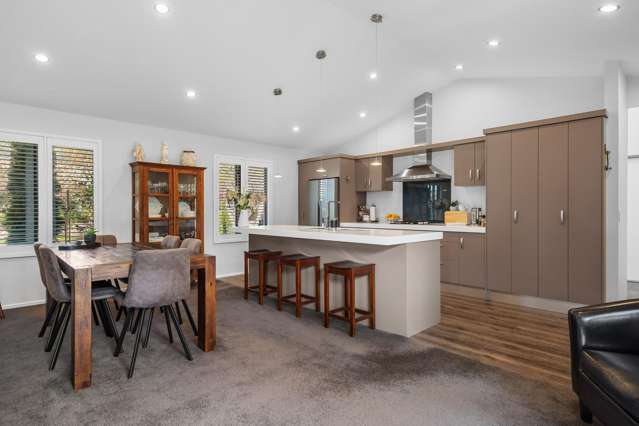 7 Ridings Grove Richmond_1