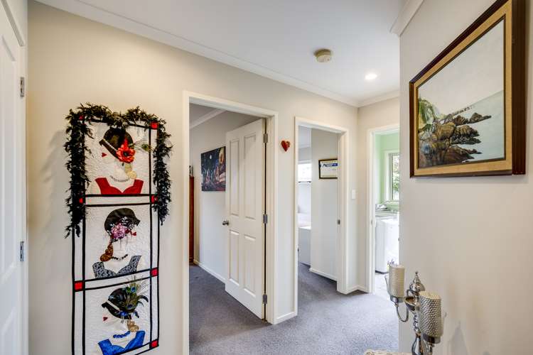 1109a Karamu Road North Mayfair_8