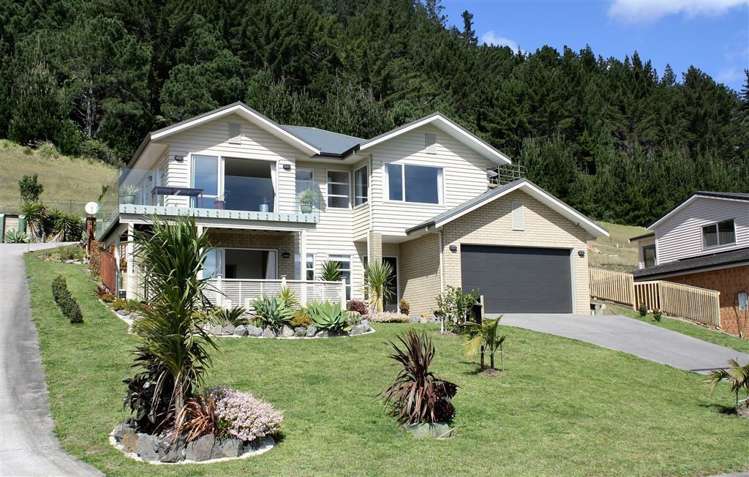 40 Panorama Parade Pauanui_0