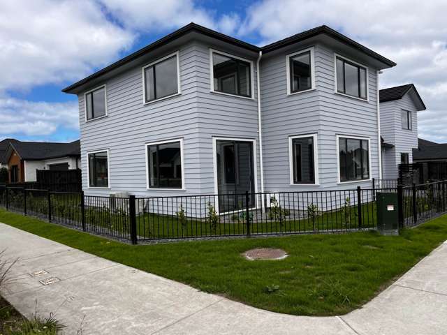 10 Spark Road Wainui_1