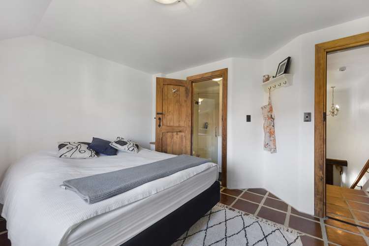 9/10 Quiet Woman Way Monaco_13