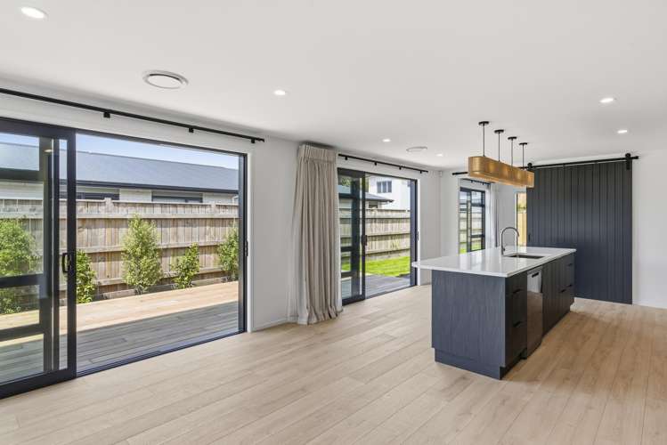 116 The Drive Paraparaumu Beach_5