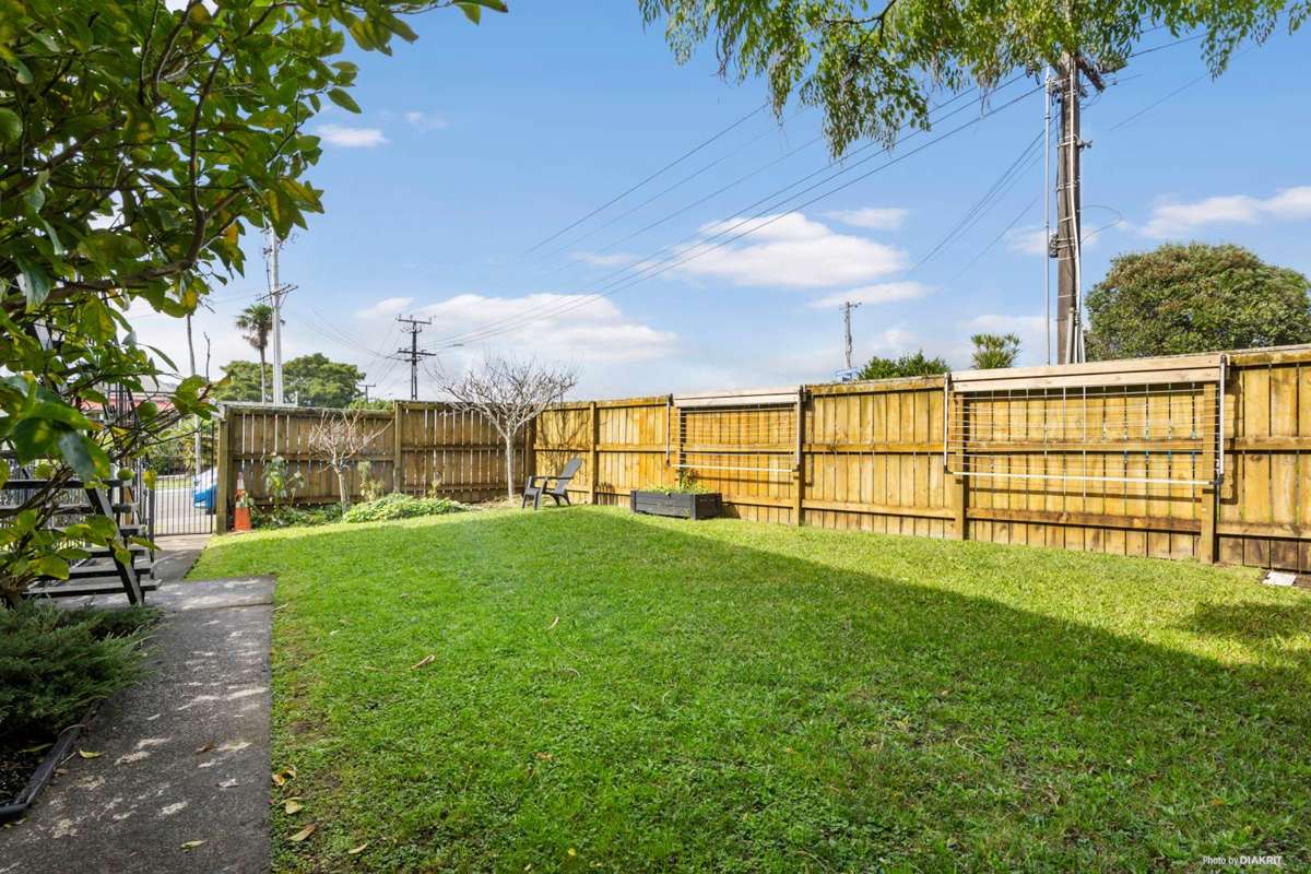 2/49 Western Springs Road_5