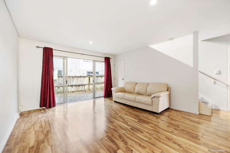 4/4 Ambrico Place New Lynn_5