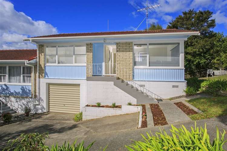 1/12 Downing Street Glenfield_0