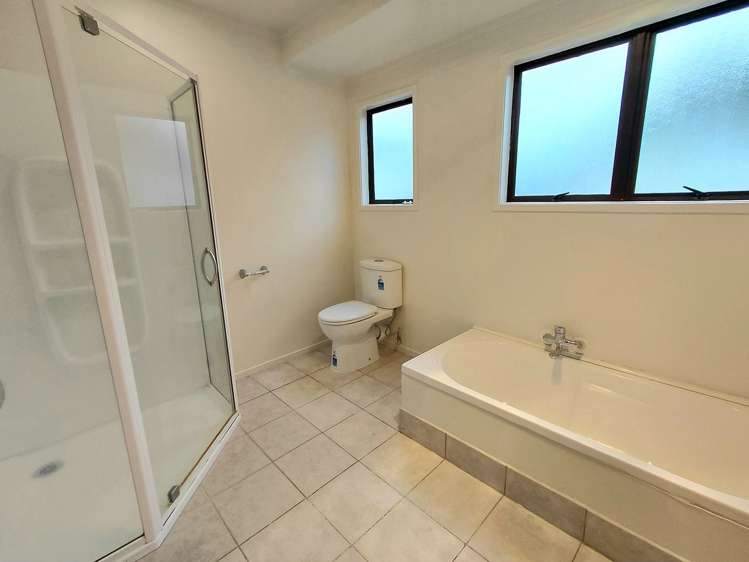 11 West Harbour Drive West Harbour_13