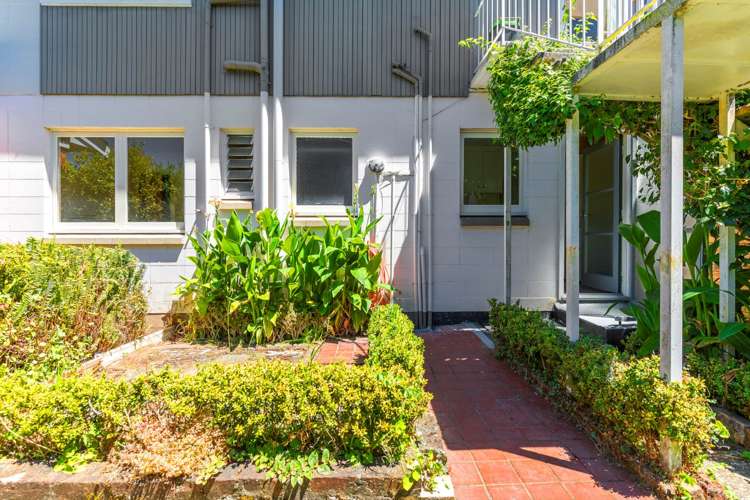 2/27 Lancing Road Sandringham_12