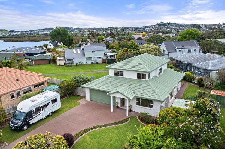 6 Settlers Grove Orewa_32