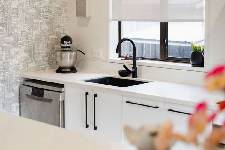 38 Bay View Road South Dunedin_15