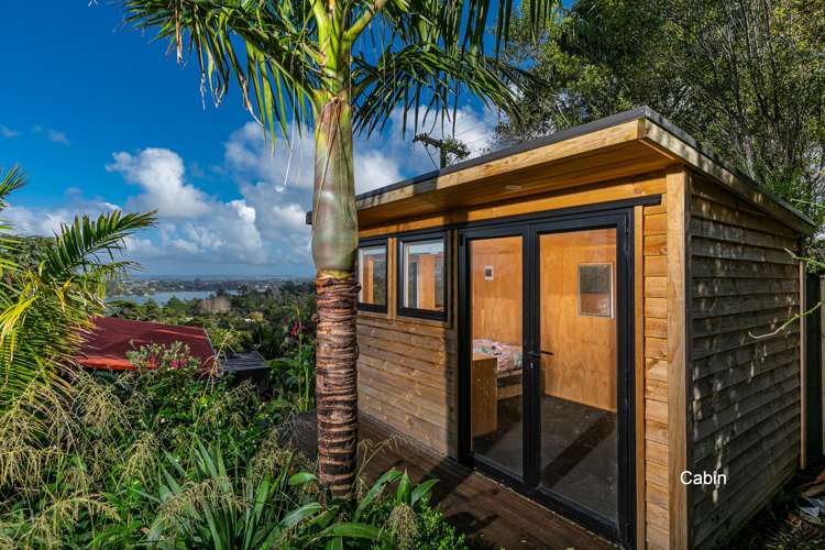 70 Attwood Road Paremoremo_15