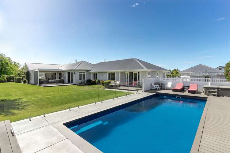 2 Riverstone Drive_0