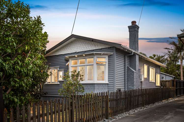 20 Wicklow Road Narrow Neck_17