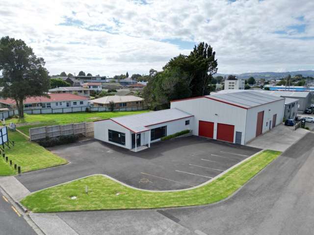 Road Frontage Industrial with Dual Access