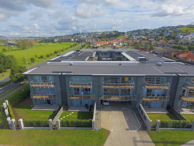304/252 Centreway Road Orewa_4