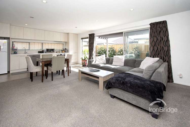 27 Farnborough Way Rolleston_4