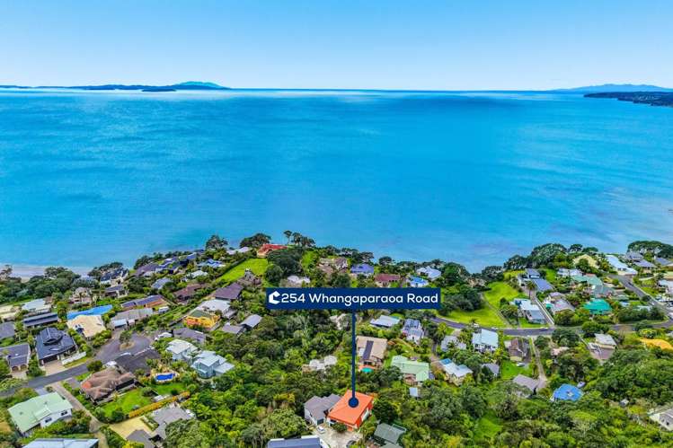 254 Whangaparoa Road Red Beach_21