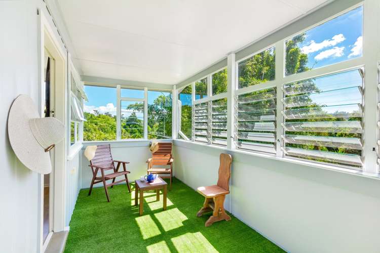 24 Alison Road Surfdale_37