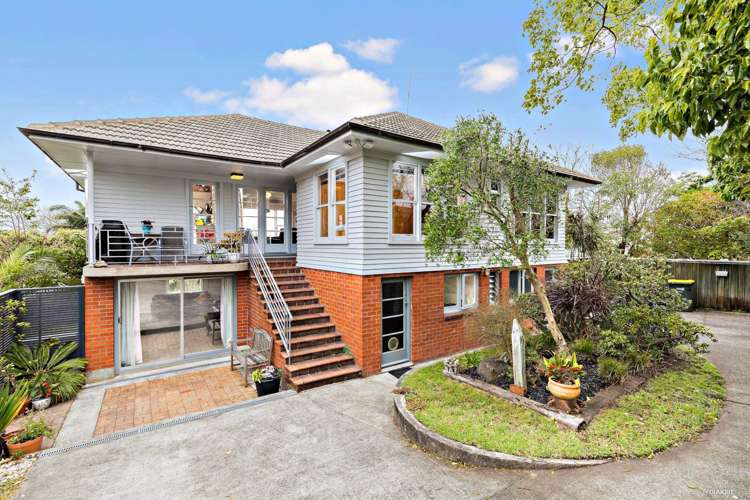 70 Lake Road Narrow Neck_0