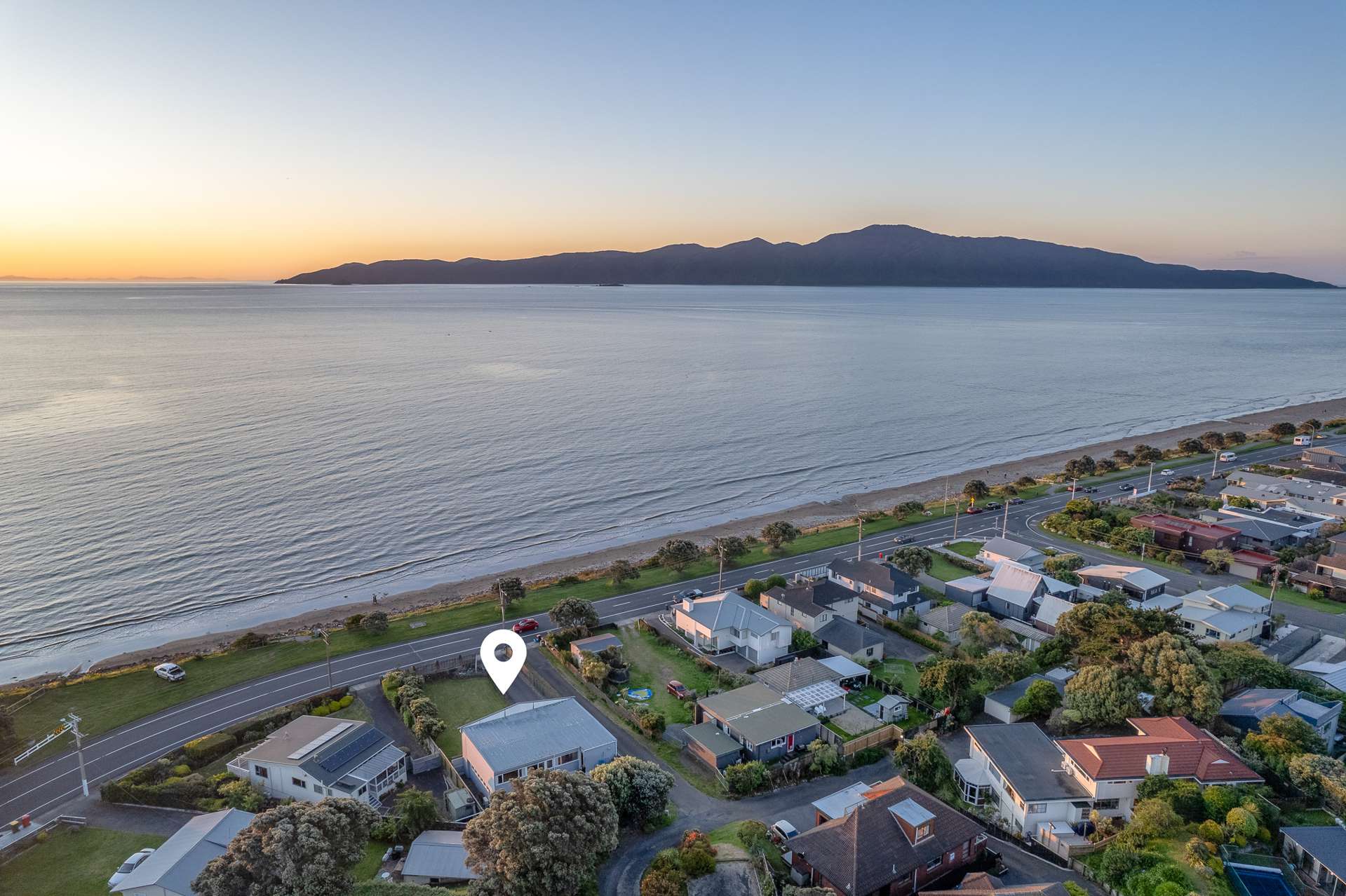 104 Marine Parade Paraparaumu Beach_0