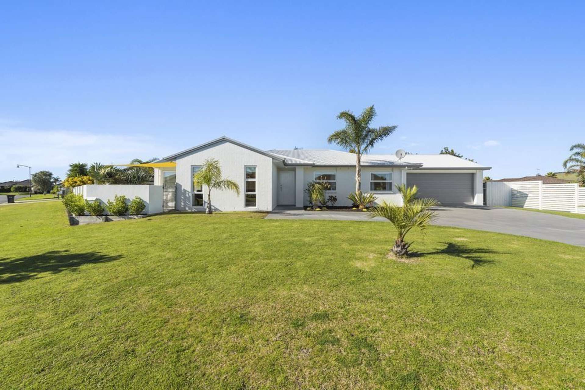 2 Blossom Grove Papamoa_0