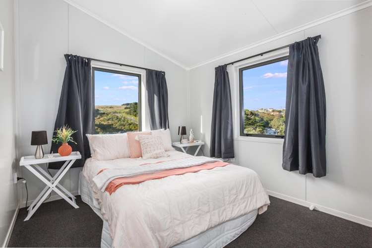 48 Whanake Street Tītahi Bay_4