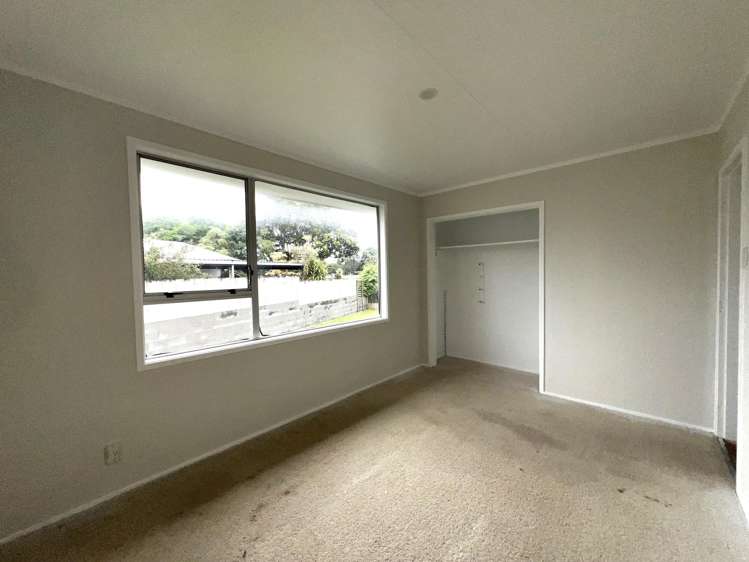 4 Rahiri Street Waitara_18