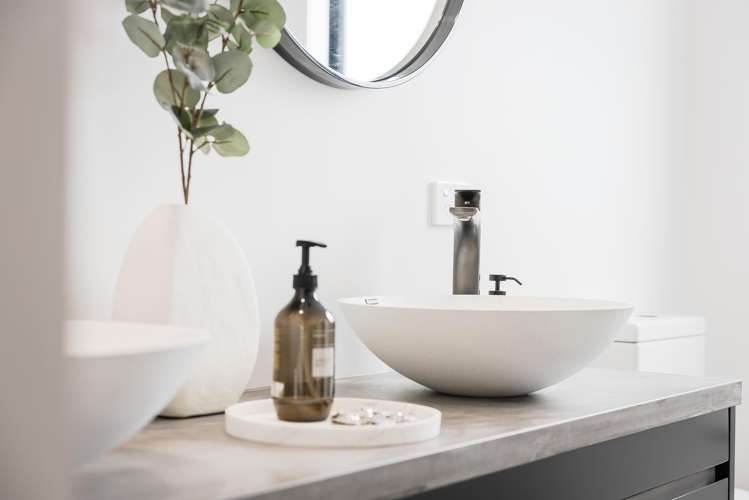 8 Walter Lawry Road Paerata_24