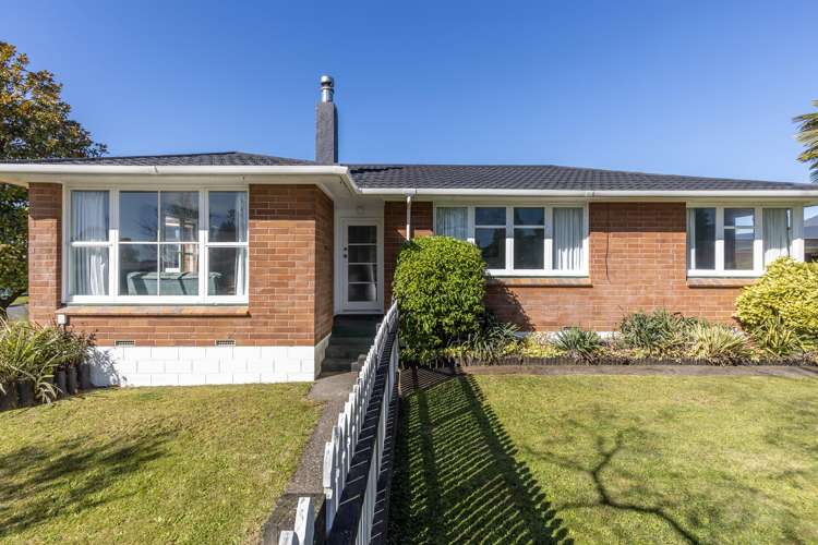 1 Parekarangi Grove Turangi_22