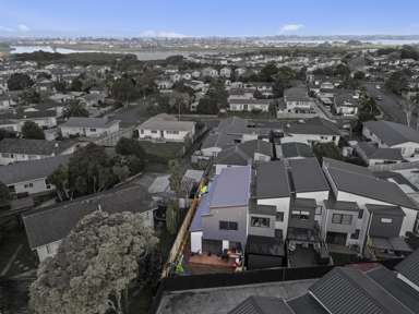 5/10 Becker Drive_3