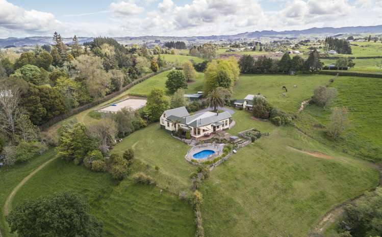 24 Robertson Road Whatawhata_19