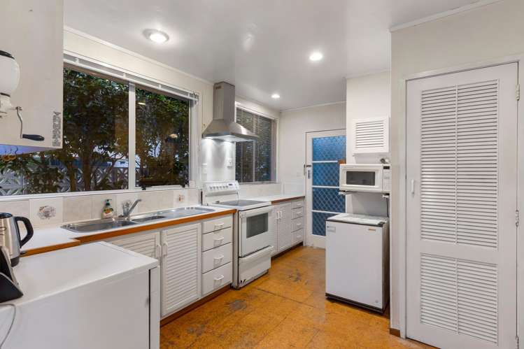 93 Bell Road Remuera_14