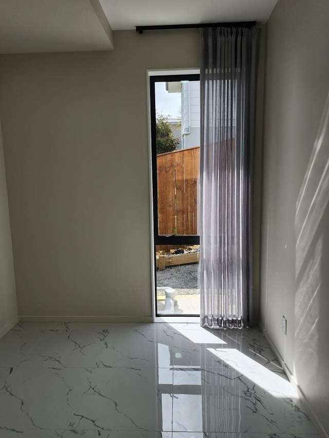 22D Totaravale Drive Totara Vale_4