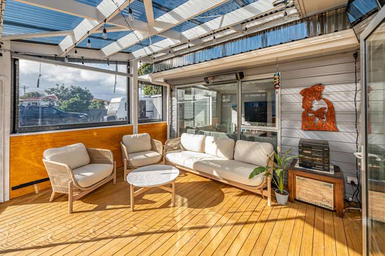 85 Somerset Road Springvale_2