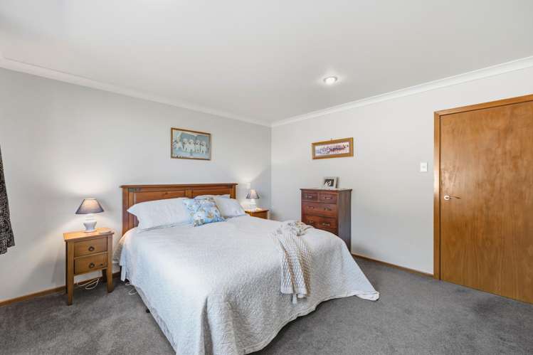 350 Mill Road North Myross Bush_14