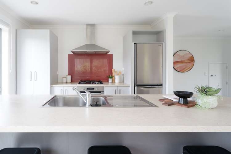 4 Melksham Drive Churton Park_8