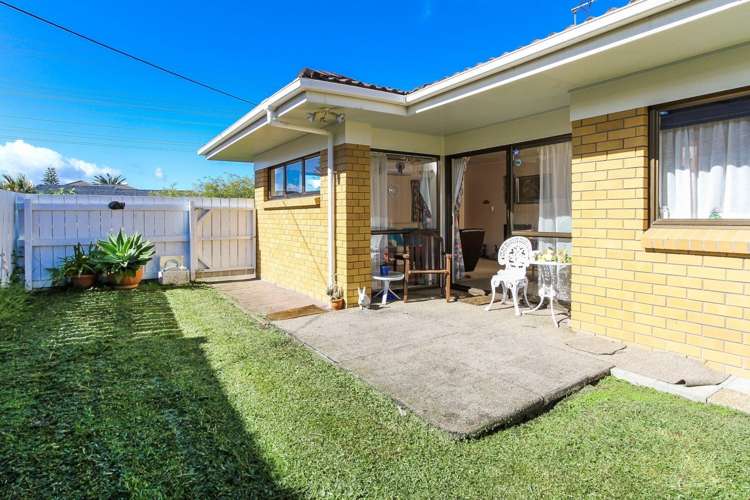 1 Aotea Road Glen Eden_2