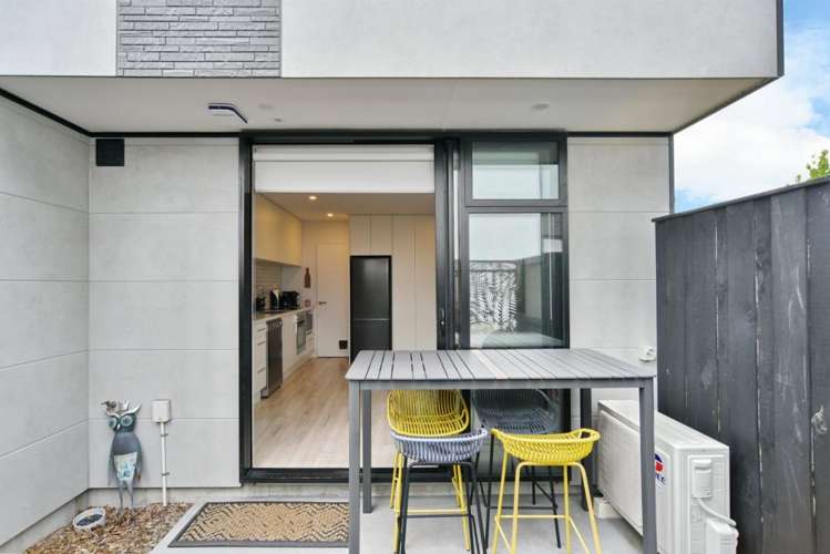 8/16 New Brighton Road Shirley_14