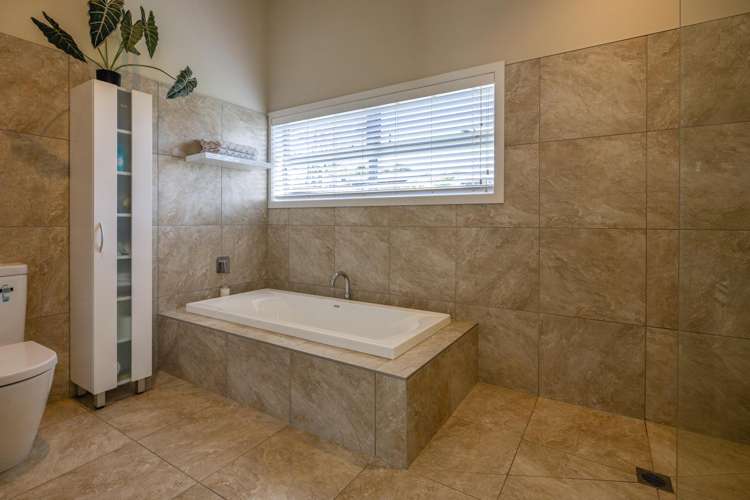 5 Church Bay Road Oneroa_7