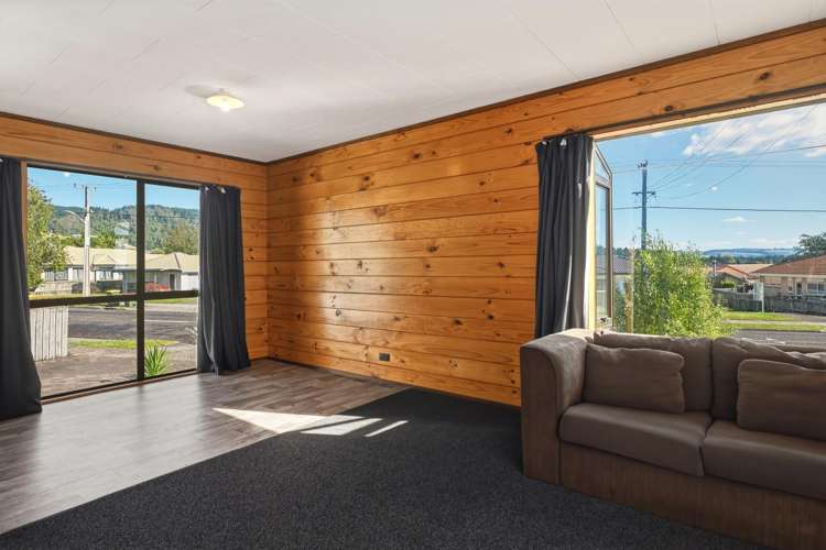 34B Basley Road Owhata_5