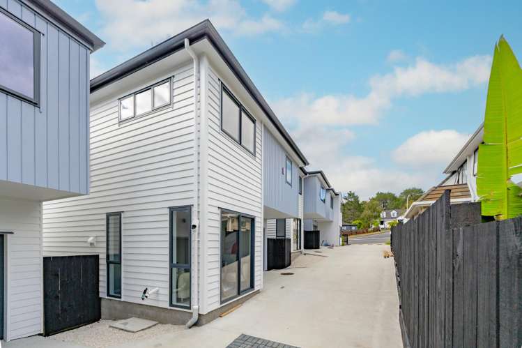 9c Penguin Drive Murrays Bay_23