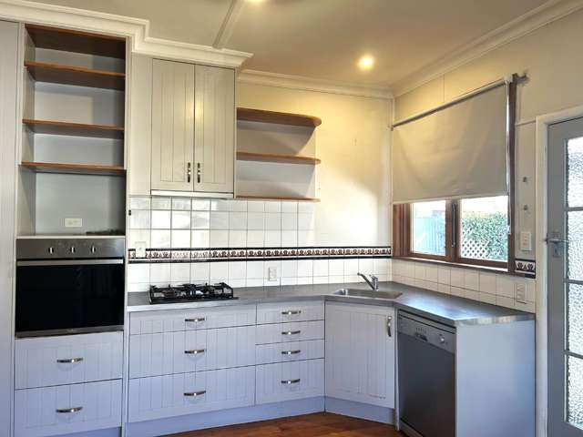 401 Willowpark Road North Hastings Central_1