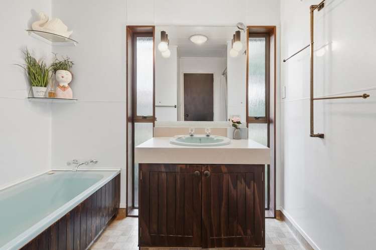 54 Loburn Whiterock Road Loburn_13