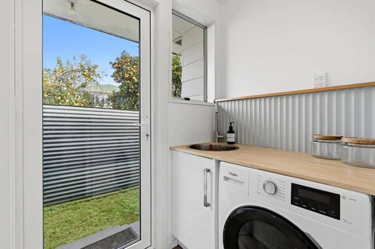38A Queen Road Bellevue_13