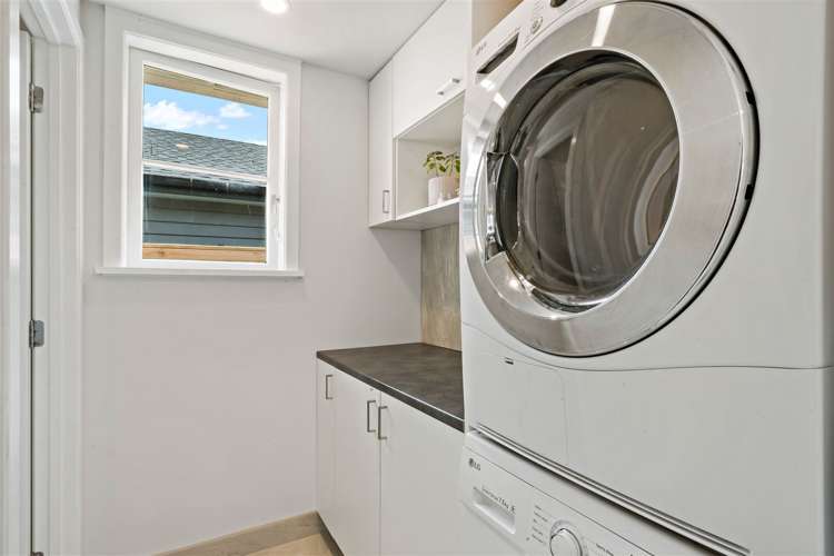 15 Waione Avenue Te Atatu Peninsula_17