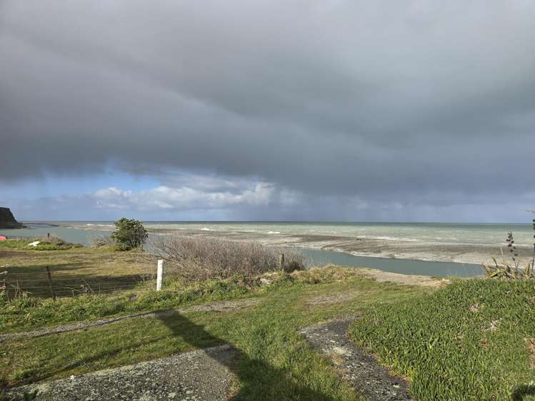 23/1226 River Road Wakanui_21