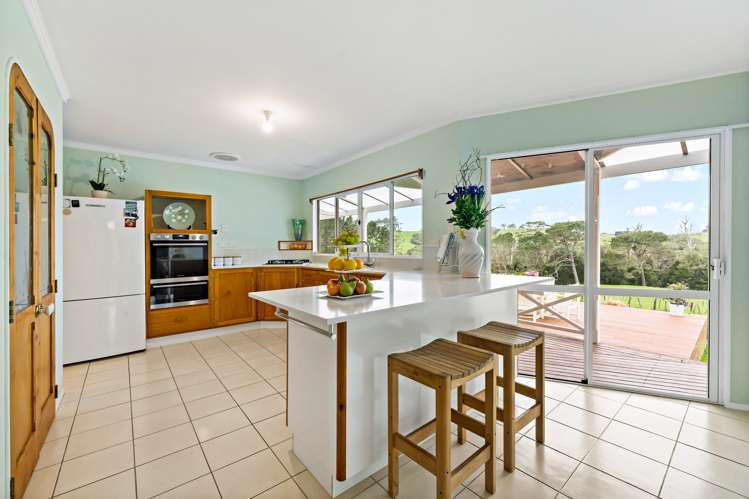 60 Pebble Brook Road Waitoki_6