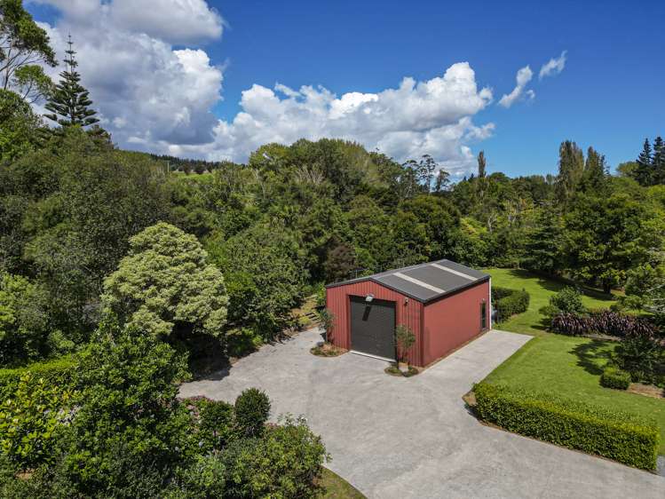 1074 Peak Road Helensville_15