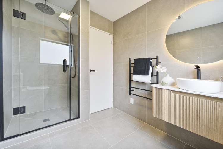 35 Puhikawa Street Massey_12