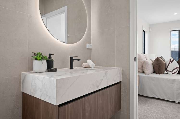 13 Halley Drive Chartwell_14