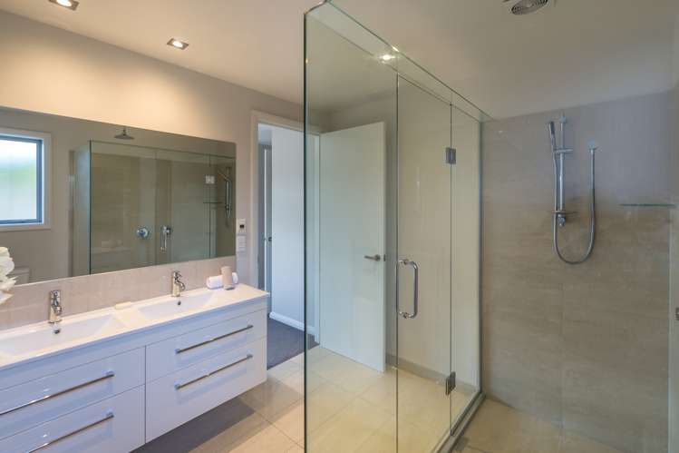 70 Rotherham Drive West Melton_10